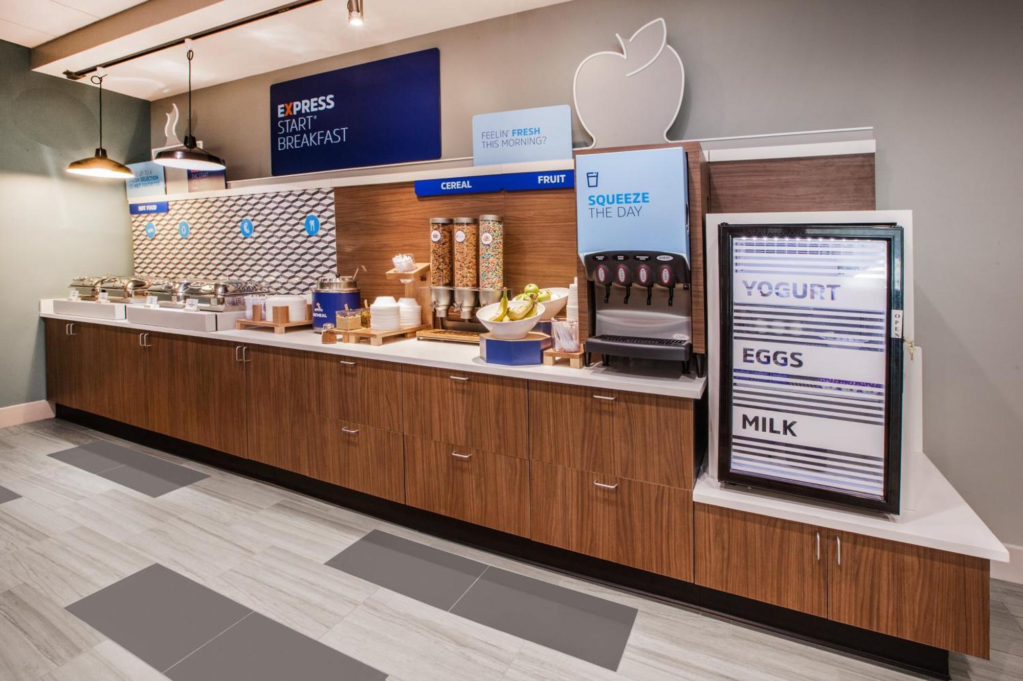 Holiday Inn Express & Suites - Hollister By Ihg Ngoại thất bức ảnh